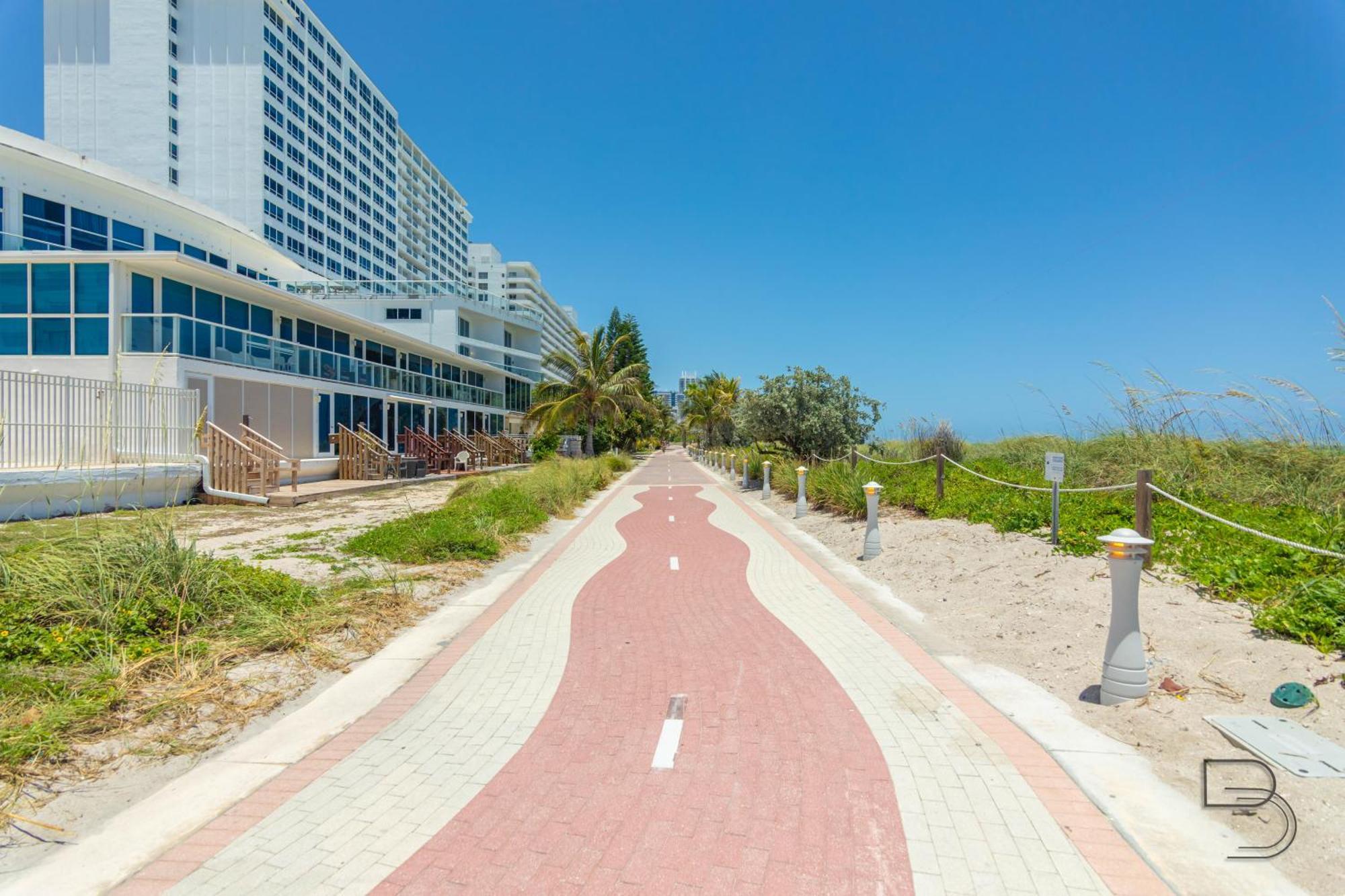 Girasole Apartments, Miami Beach